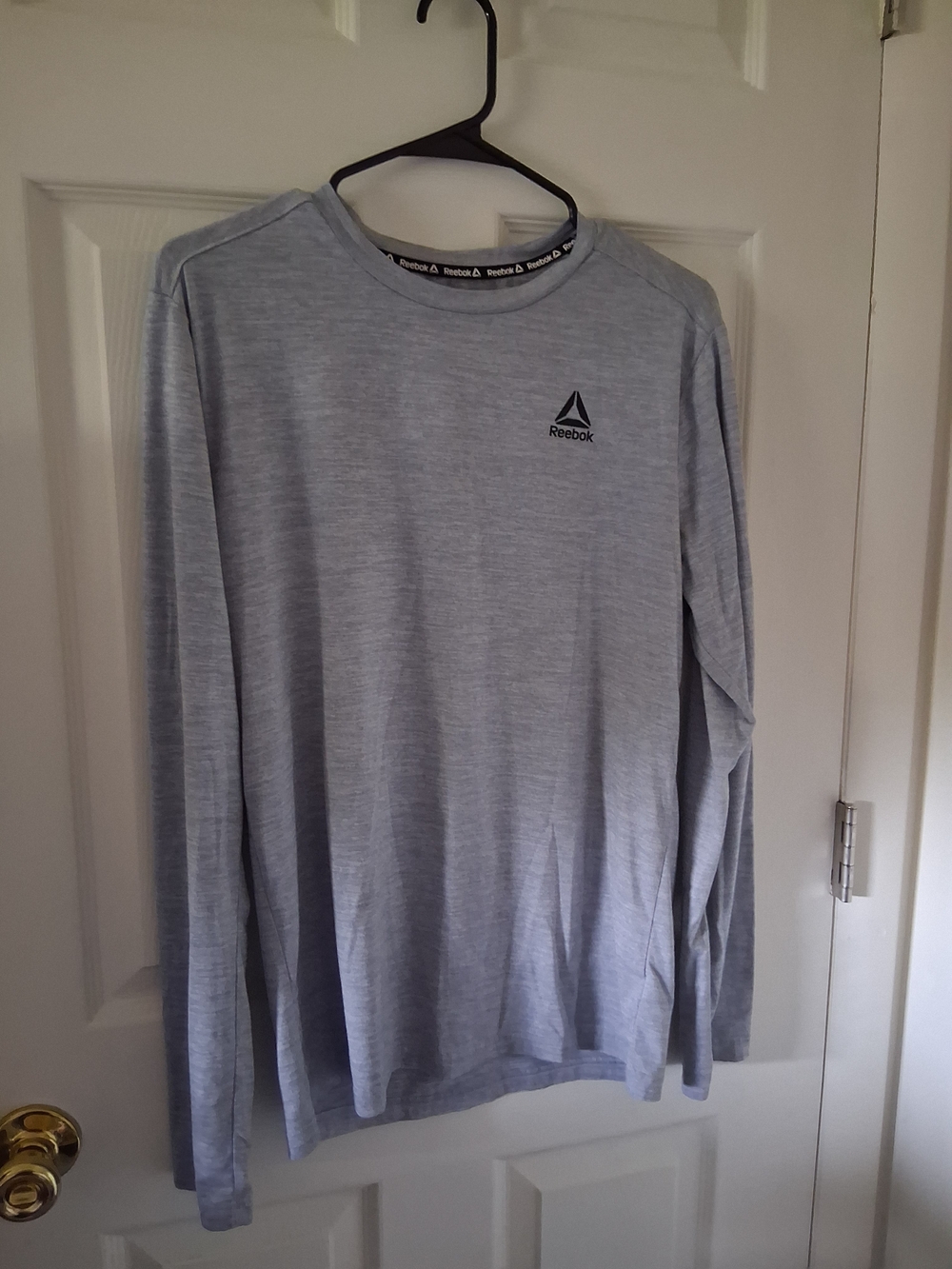 Reebok Men’s Long Sleeve Crew Tee - Heather Gray